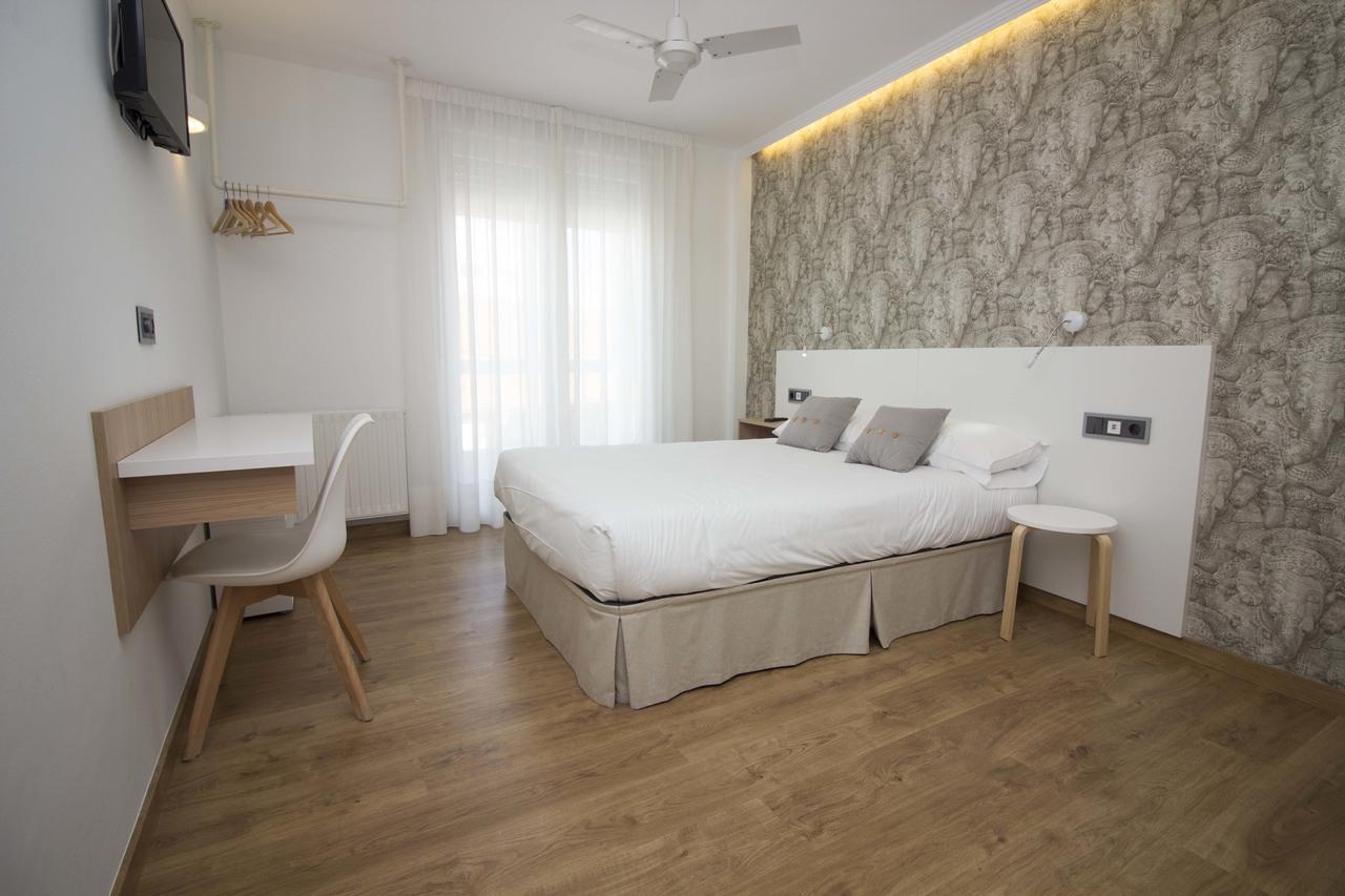 Hotel Vilagarcia Вильягарсия-де-Ароса Экстерьер фото